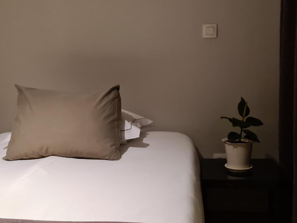 B&B A Cote Du Cinquantenaire Etterbeek Zewnętrze zdjęcie